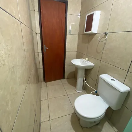 Dorm 5-6 People Shared Bathroom Outside 홈스테이 더블린