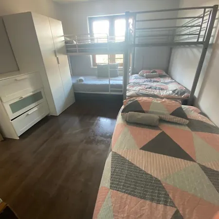 Dorm 5-6 People Shared Bathroom Outside Séjour chez l'habitant *