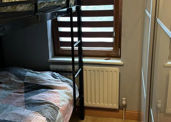 Dorm 5-6 People Shared Bathroom Outside בית אירוח דבלין