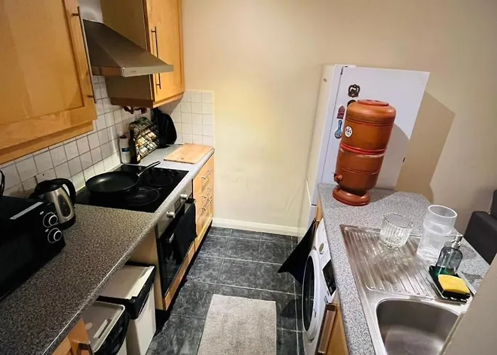 Dorm 5-6 People Shared Bathroom Outside בית אירוח דבלין